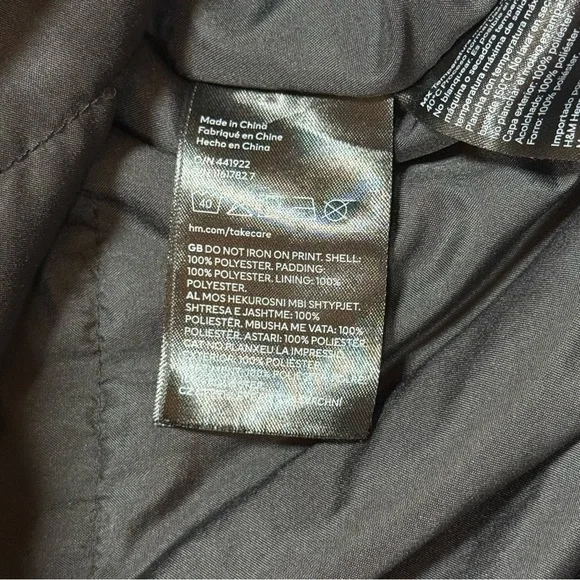 H&M Racing Thrill Seeker Black and Pink Oversized Bomber Jacket sz Small - Picture 6 of 9